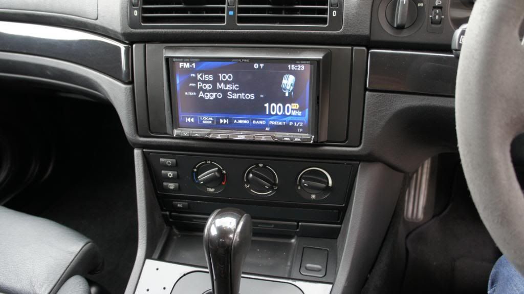 E39 Navigation Retrofit Loom details